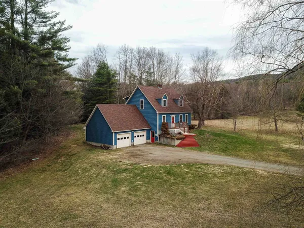 $610,000 | 90 Hidden Pastures Road, Hinesburg, VT 05461