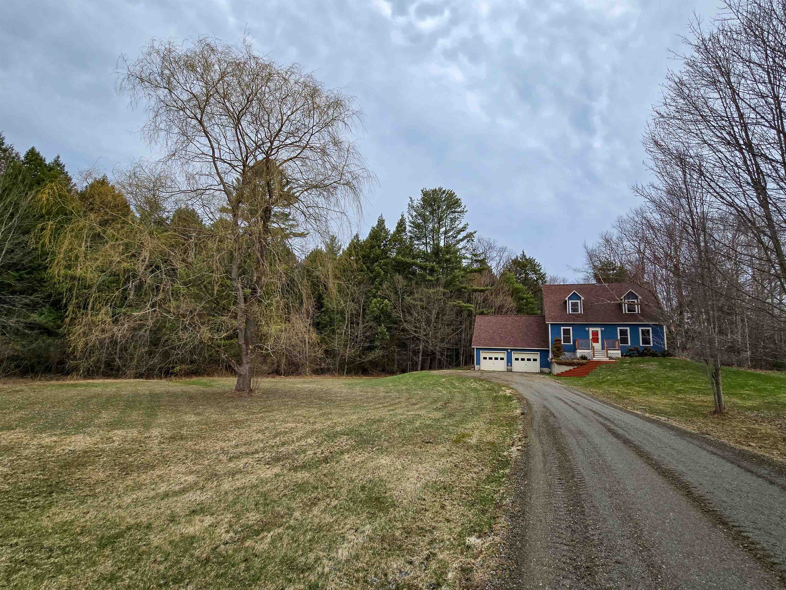 90 Hidden Pastures Road Hinesburg, VT 05461 - Photo 6 of 52