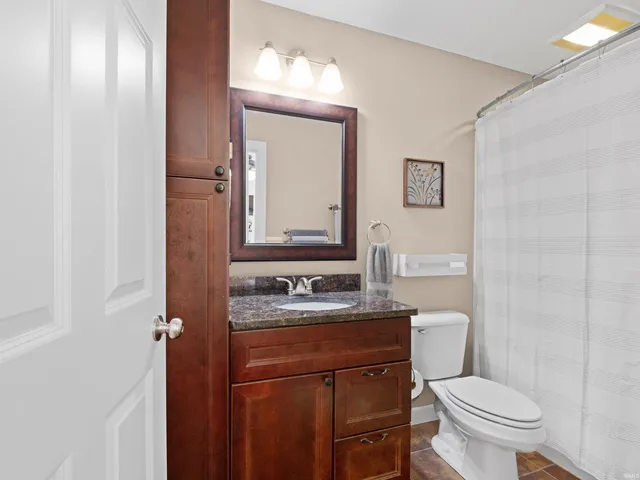 $550,000 | 11990 East 395 South, Lagrange, IN 46761