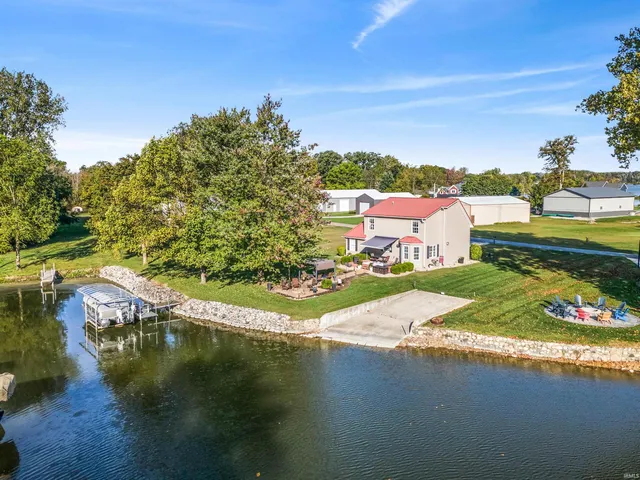 $550,000 | 11990 East 395 South, Lagrange, IN 46761