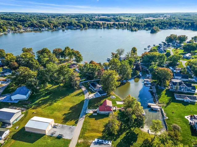 $550,000 | 11990 East 395 South, Lagrange, IN 46761