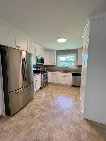 $2,800 | 1310 Aswan Drive, Signal Mountain, TN 37377