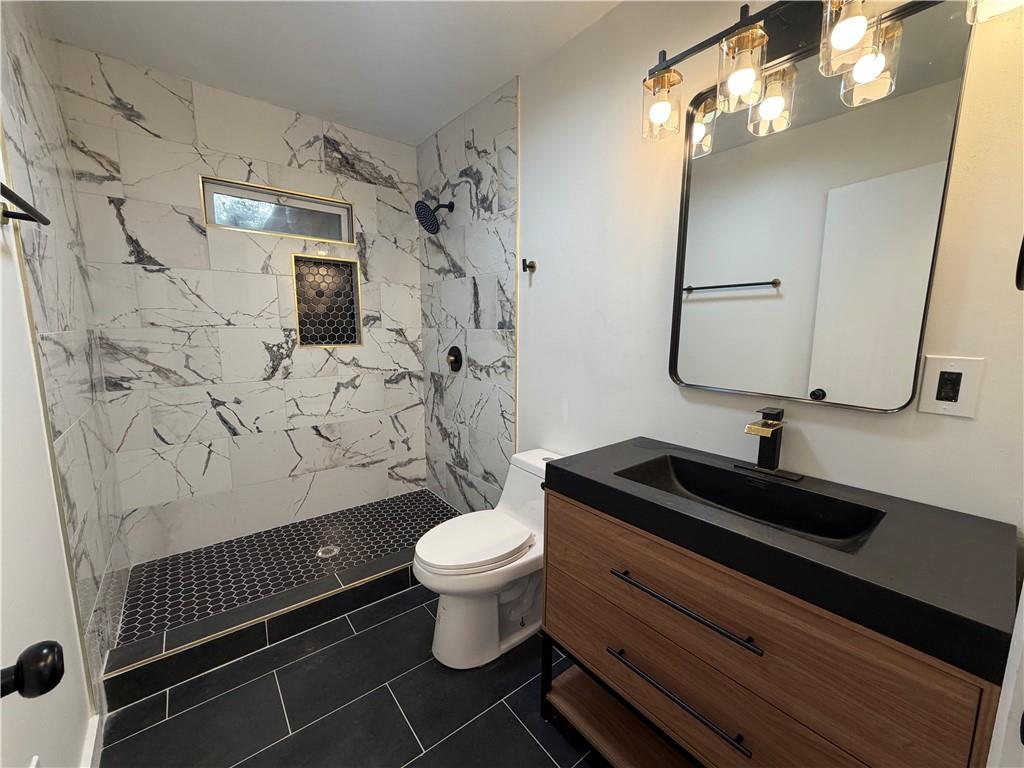 1772 Martin Place, Unit B Smyrna, GA 30080 - Photo 13 of 28