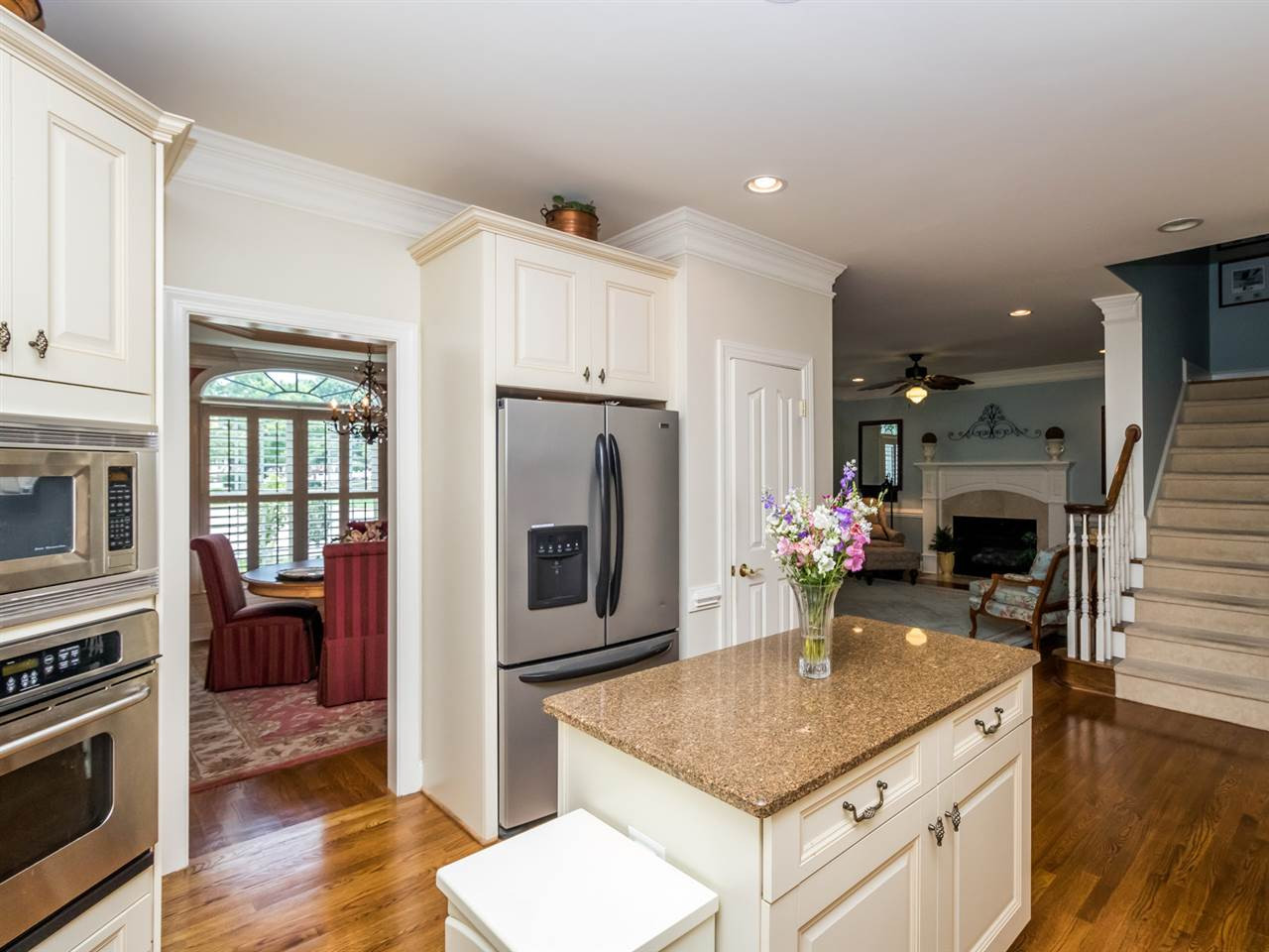 2070 Hopeton Avenue Raleigh, NC 27614 - Photo 6 of 25 Kitchen