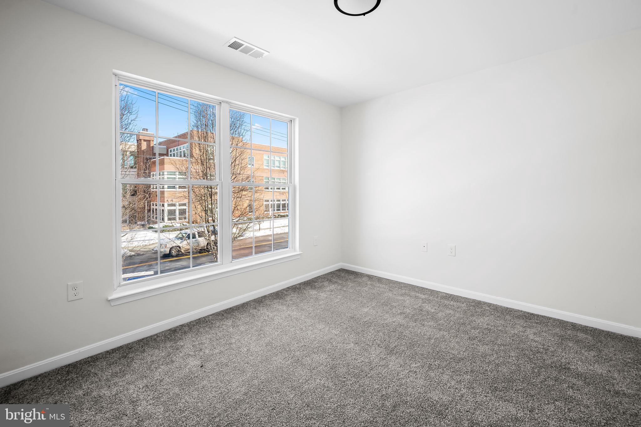3247 Stanton Road Southeast Washington, DC 20020 - Photo 12 of 23 Gallery Image 12