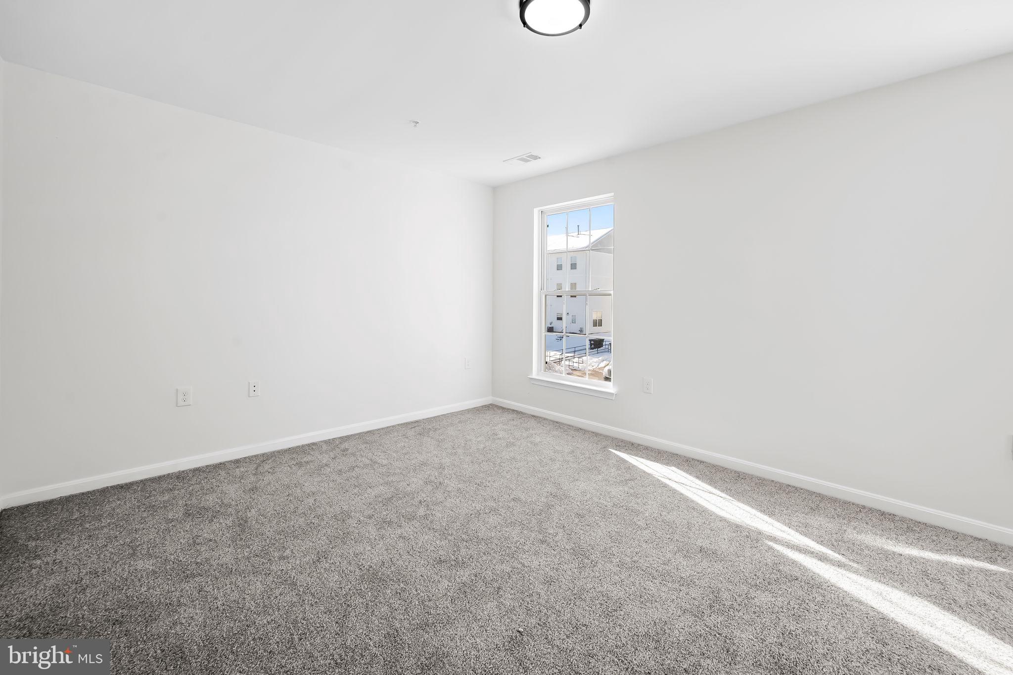 3247 Stanton Road Southeast Washington, DC 20020 - Photo 8 of 23 Gallery Image 8