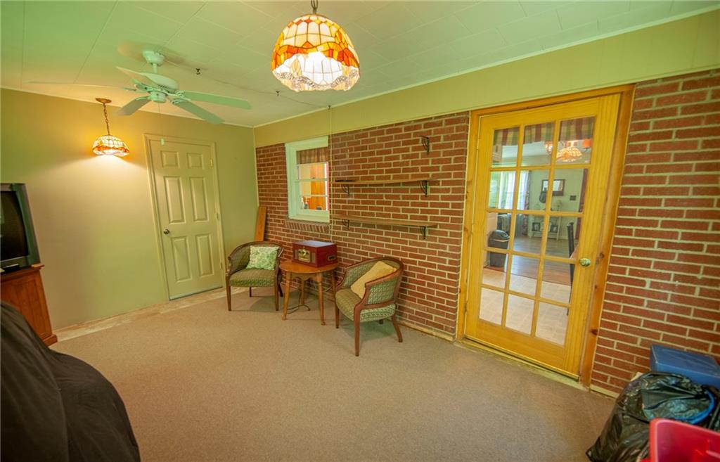 908 Longfellow Road Anderson, IN 46011 - Photo 11 of 22 Gallery Image 11