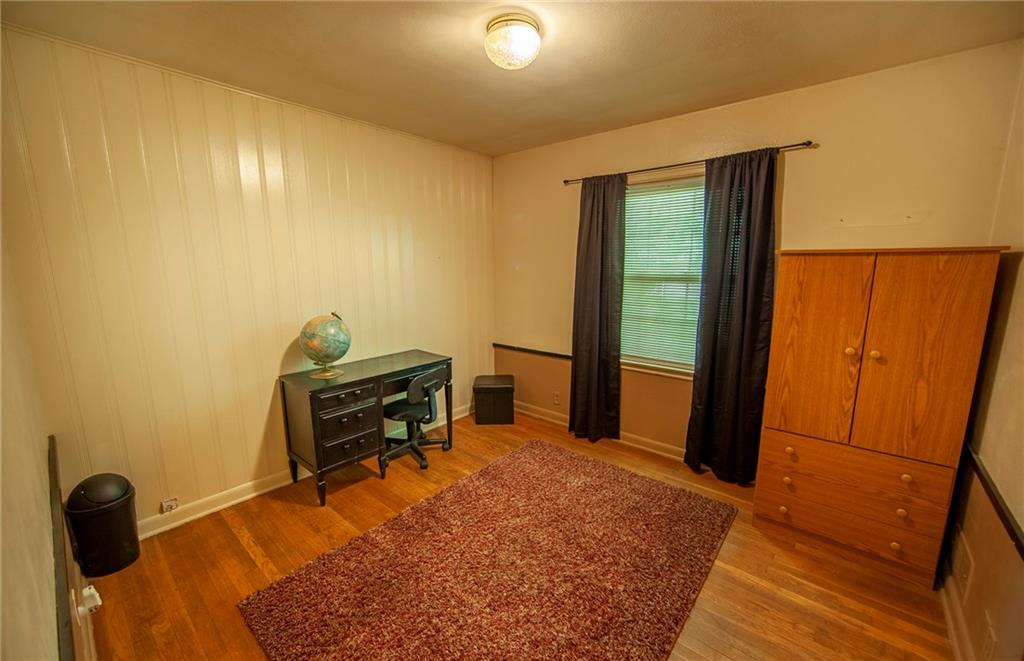 908 Longfellow Road Anderson, IN 46011 - Photo 14 of 22 Gallery Image 14