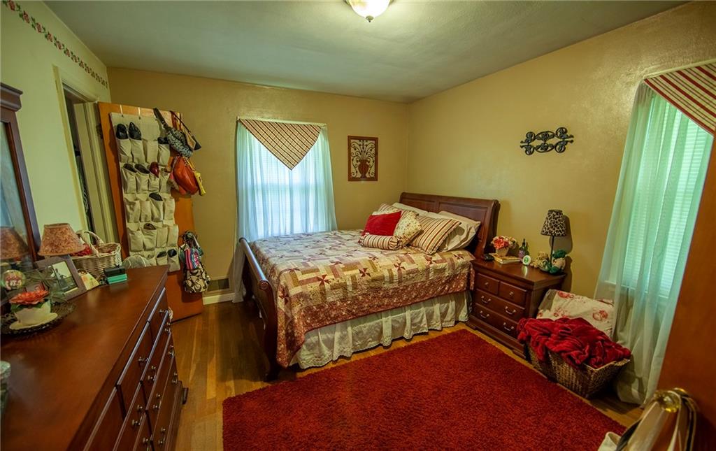 908 Longfellow Road Anderson, IN 46011 - Photo 17 of 22 Gallery Image 17