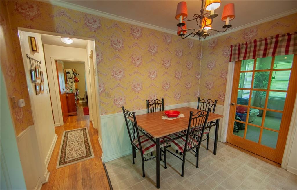 908 Longfellow Road Anderson, IN 46011 - Photo 7 of 22 Gallery Image 7