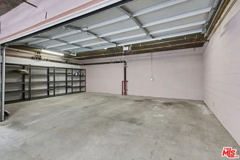 $985,000 | 15027 Dickens Street, Unit 1, Sherman Oaks, CA 91403