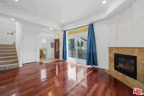 $985,000 | 15027 Dickens Street, Unit 1, Sherman Oaks, CA 91403