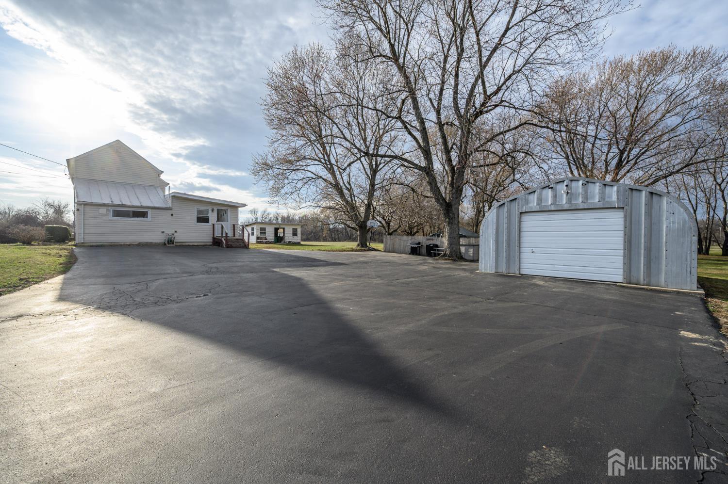 35 Potts Road Robbinsville, NJ 08691 - Photo 26 of 38