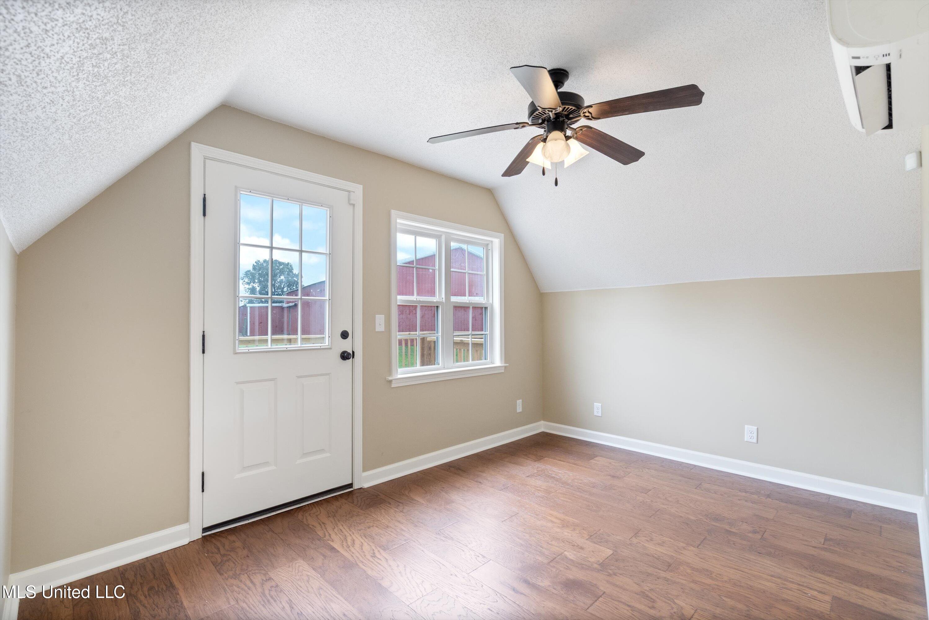 241 Cow Town Road Senatobia, MS 38668 - Photo 15 of 68 15-DSC5709