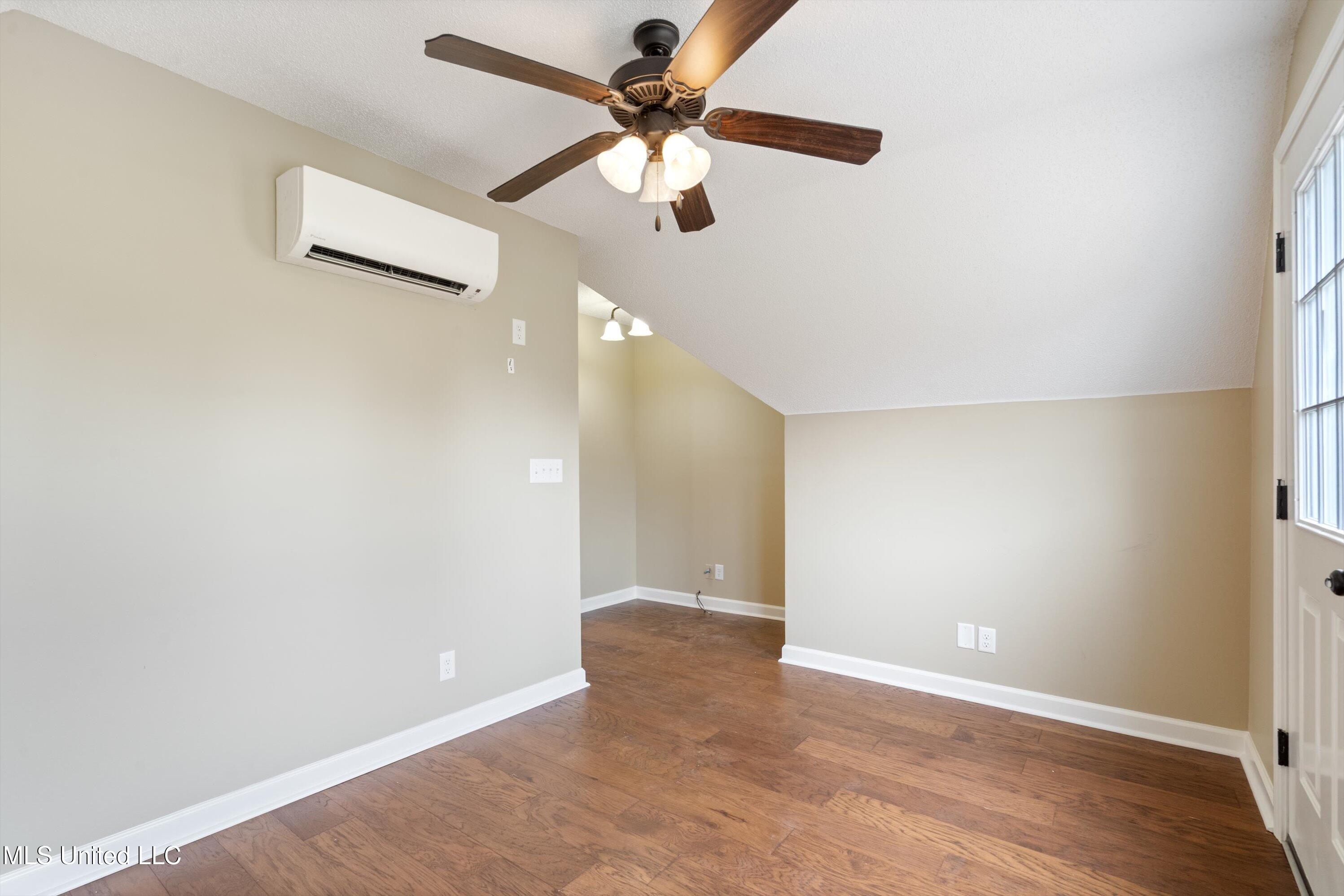 241 Cow Town Road Senatobia, MS 38668 - Photo 16 of 68 16-DSC5712