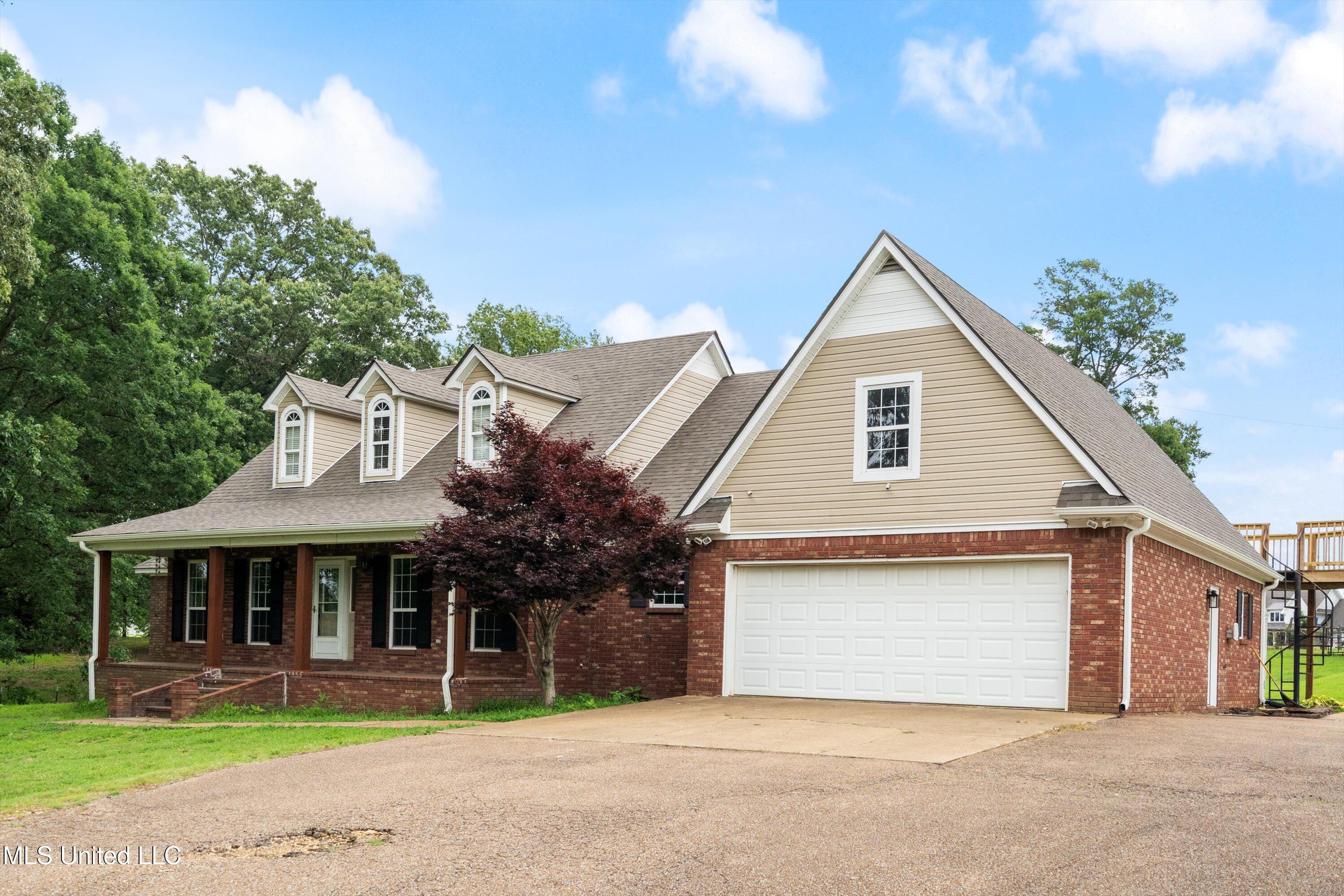 241 Cow Town Road Senatobia, MS 38668 - Photo 3 of 68 03-DSC5652