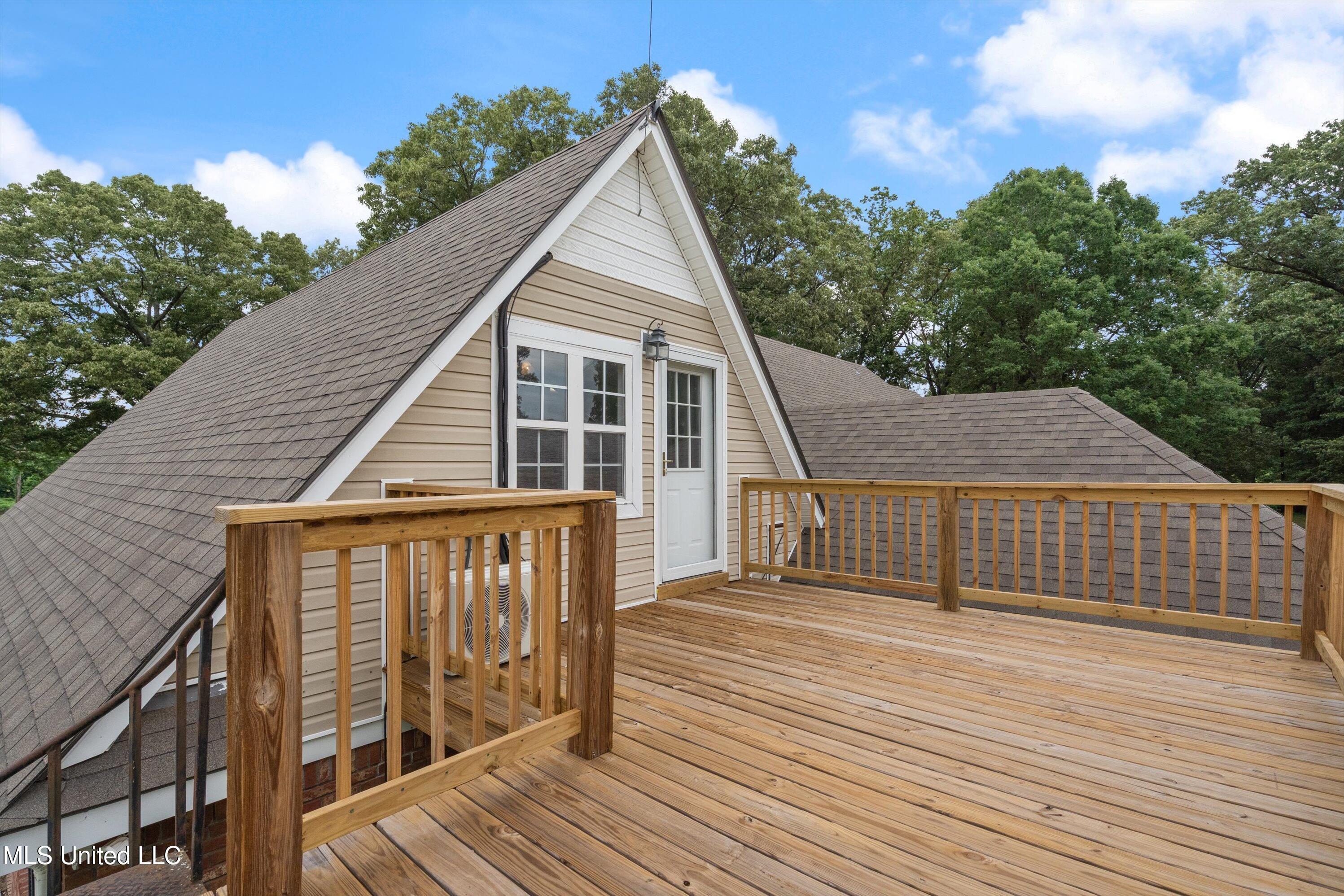 241 Cow Town Road Senatobia, MS 38668 - Photo 51 of 68 51-DSC5843
