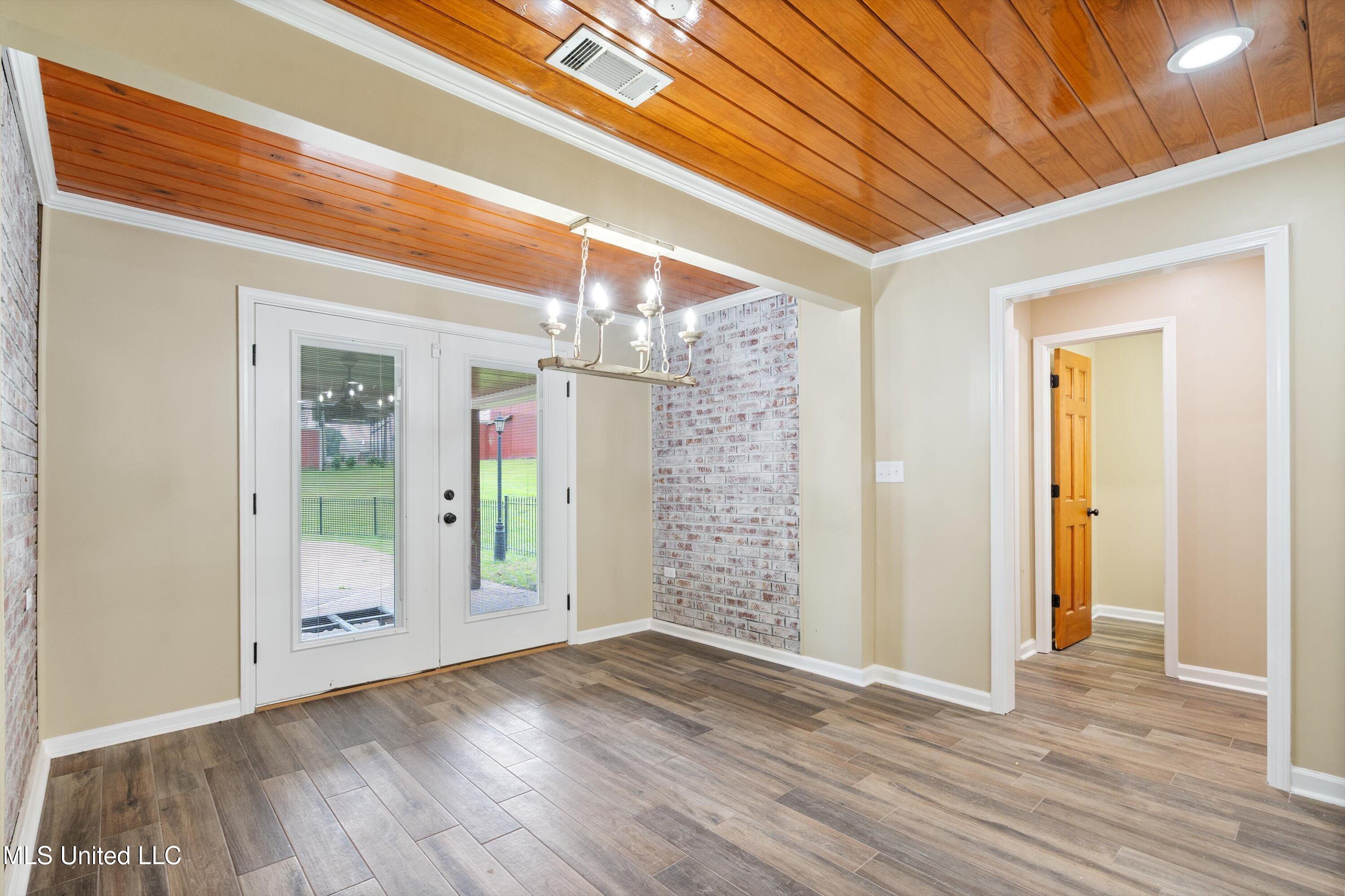 241 Cow Town Road Senatobia, MS 38668 - Photo 10 of 68 10-DSC5694