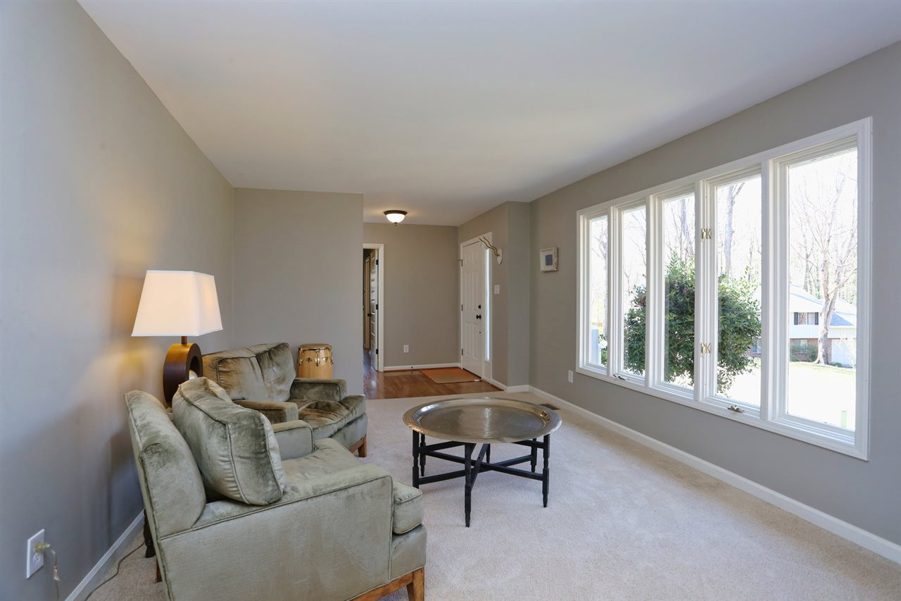 5304 Applegate Court Raleigh, NC 27609 - Photo 2 of 25 Photo 2