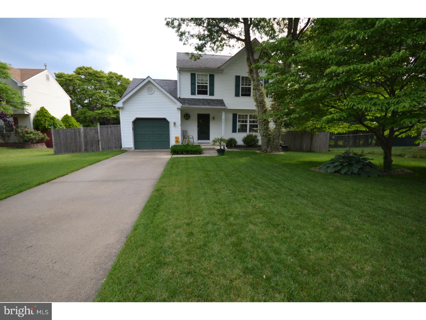 21 Country Club Road Pine Hill, NJ 08021 - Photo 1 of 25