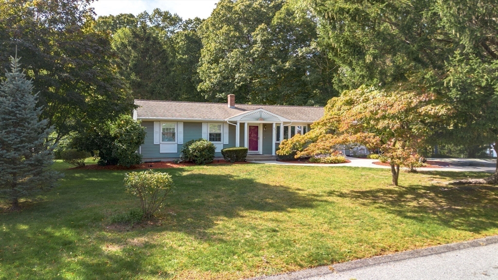 23 Colonial Way Rehoboth, MA 02769 - Photo 34 of 37