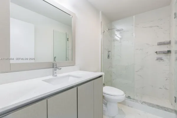 $2,900 | 2505 Northeast 193rd Street, Unit 4116, Miami, FL 33180