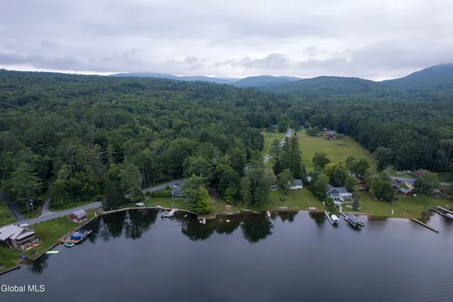 $775,000 | 13 Taylor Woods Road, Fort Ann, NY 12827