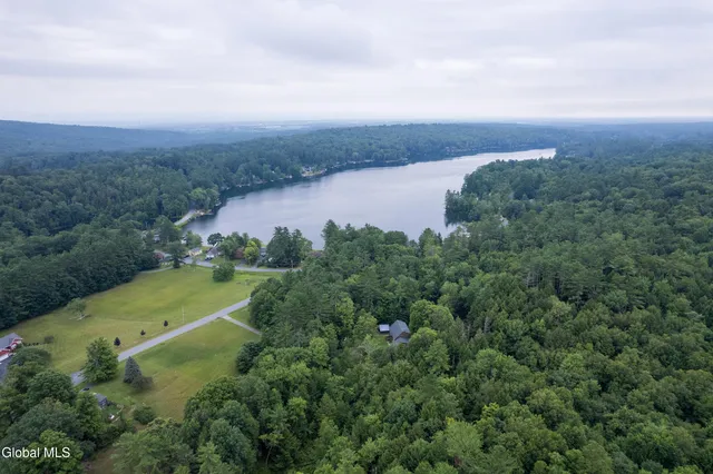 $775,000 | 13 Taylor Woods Road, Fort Ann, NY 12827