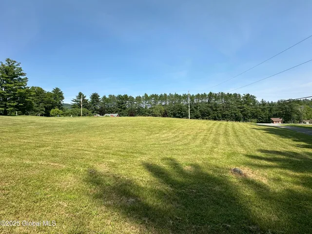 $775,000 | 13 Taylor Woods Road, Fort Ann, NY 12827