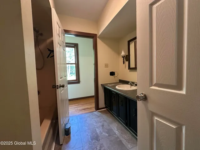 $775,000 | 13 Taylor Woods Road, Fort Ann, NY 12827