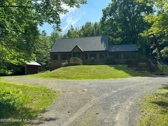 $775,000 | 13 Taylor Woods Road, Fort Ann, NY 12827