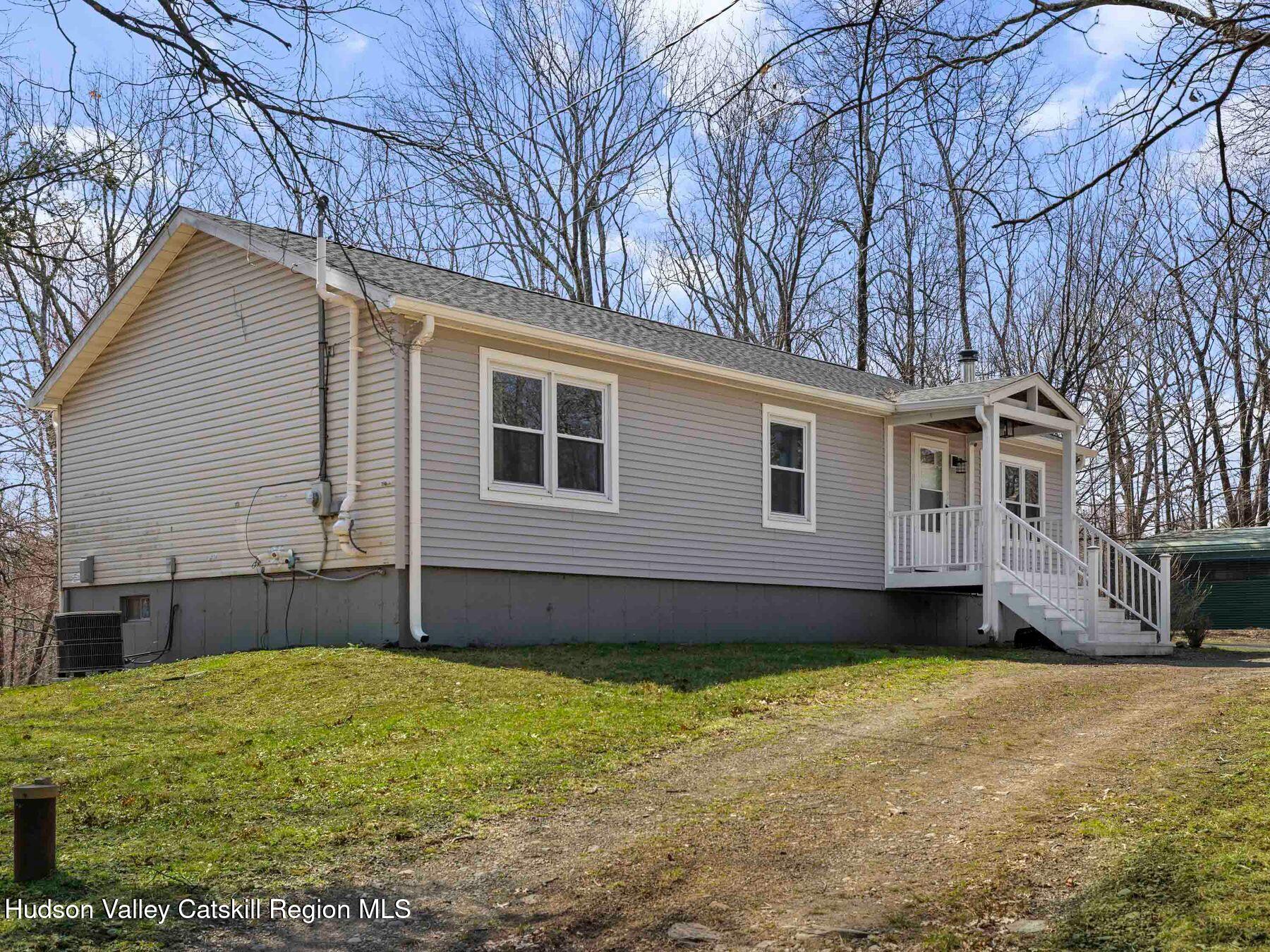 270 Ridgeview Road Kerhonkson, NY 12446 - Photo 36 of 36 Front Driveway2