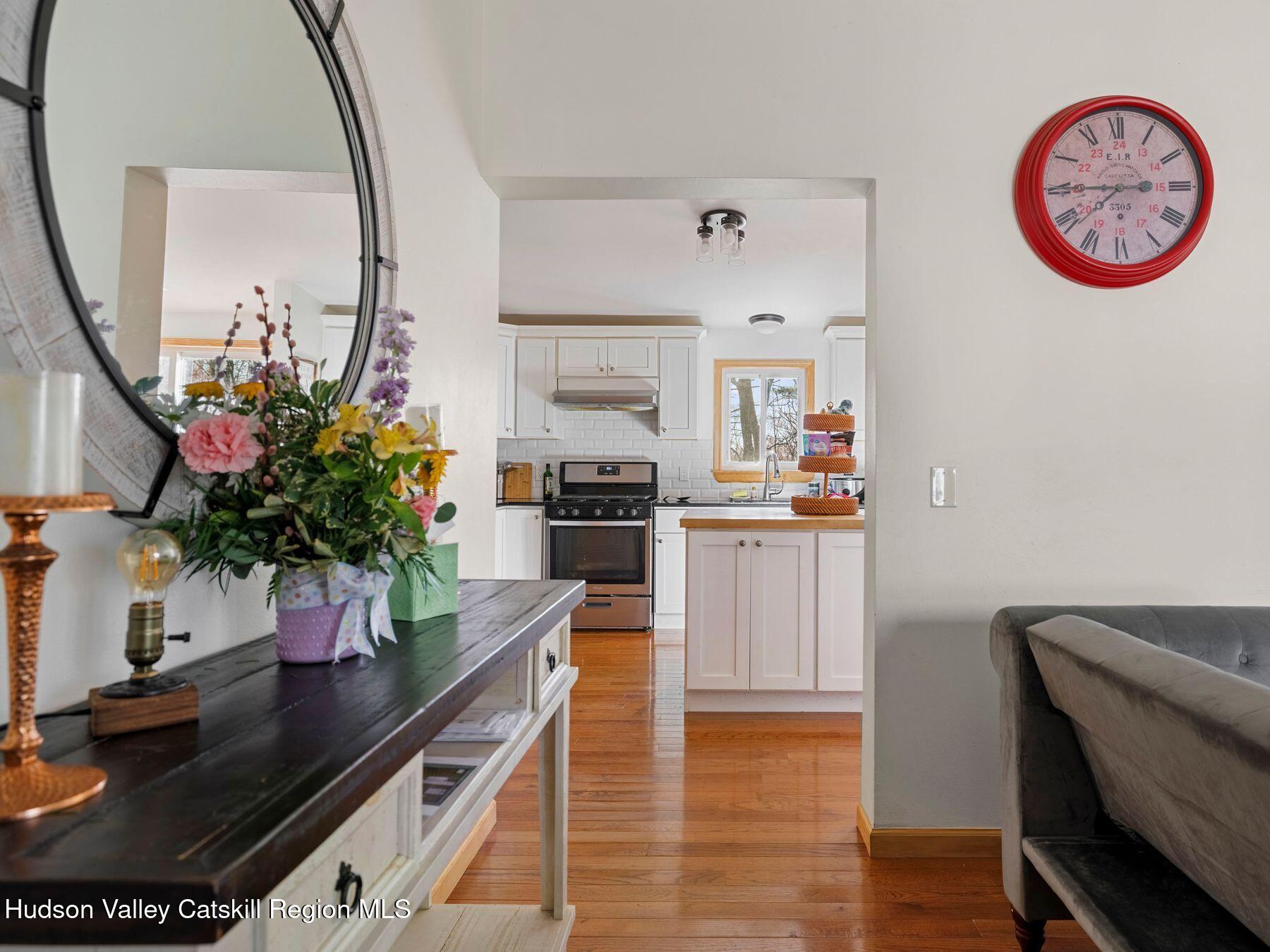 270 Ridgeview Road Kerhonkson, NY 12446 - Photo 4 of 36 Living to Kitchen1