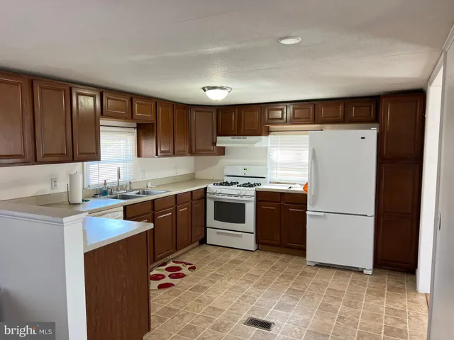 $169,900 | 150 West Street, Magnolia, DE 19962