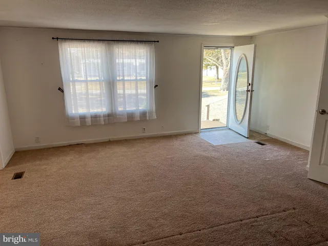 $169,900 | 150 West Street, Magnolia, DE 19962