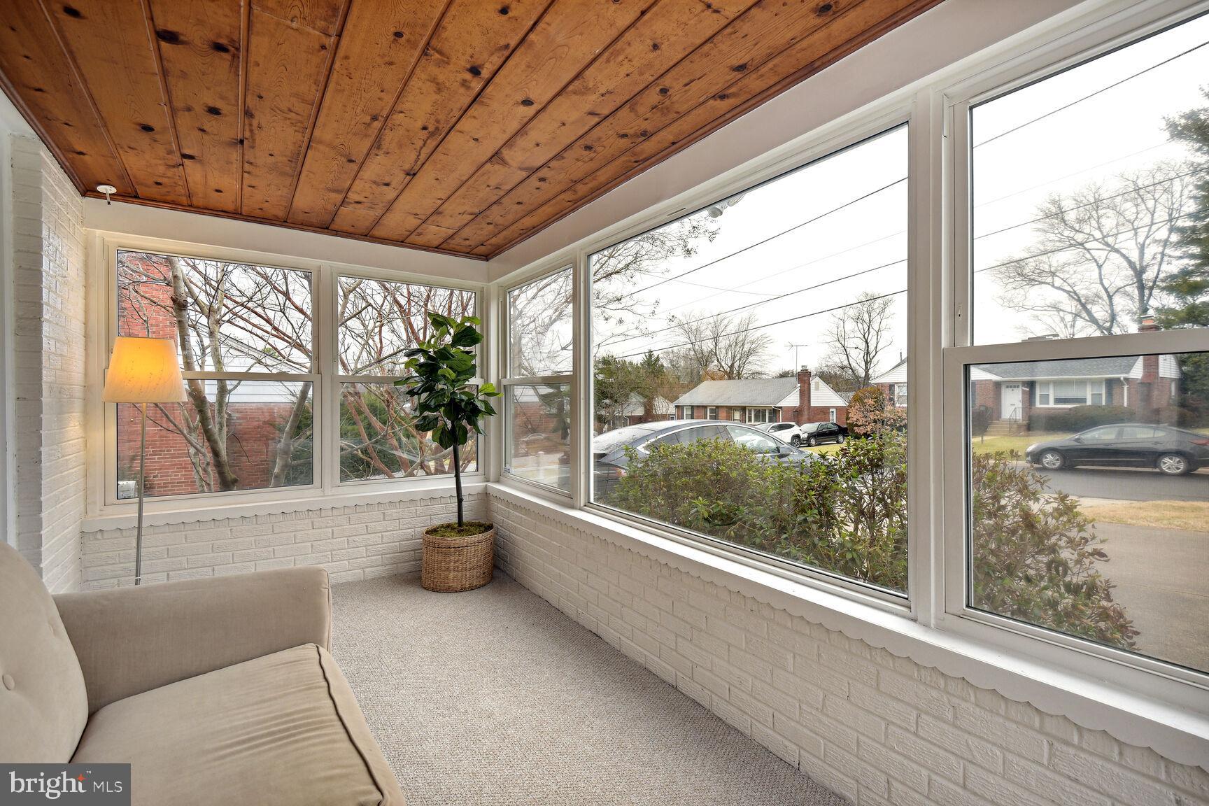 10428 Huntley Avenue Silver Spring, MD 20902 - Photo 12 of 29