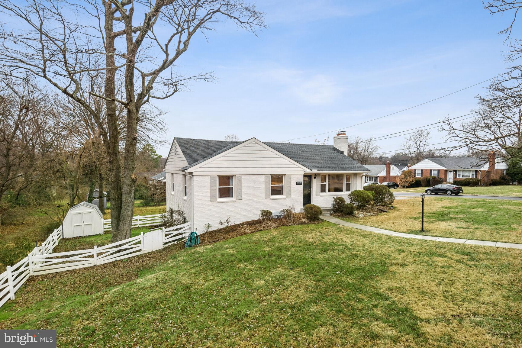 10428 Huntley Avenue Silver Spring, MD 20902 - Photo 2 of 29