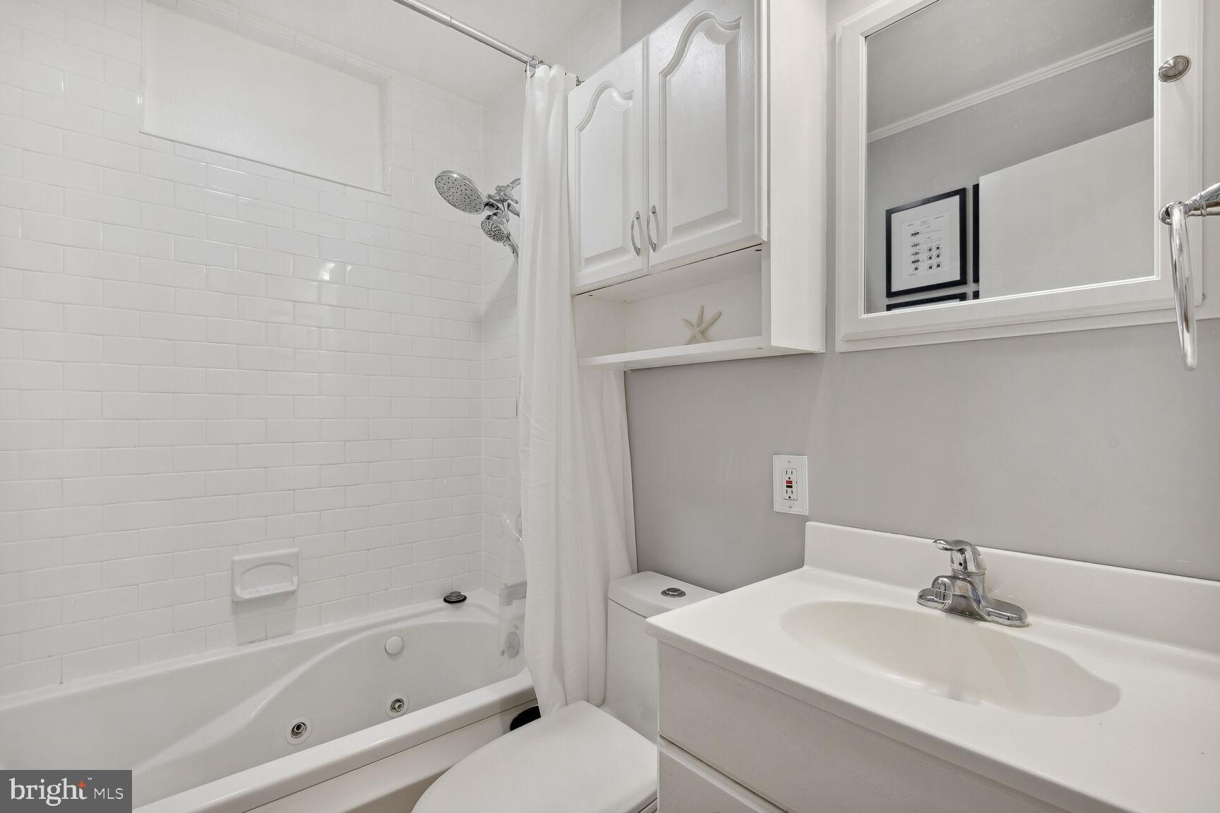 10428 Huntley Avenue Silver Spring, MD 20902 - Photo 24 of 29
