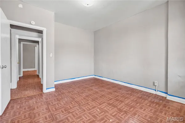 $1,350 | 2207 Angelica Street, St. Louis, MO 63107
