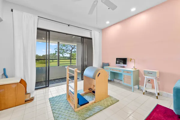 $3,000 | 7460 La Paz Boulevard, Unit 304, Boca Raton, FL 33433