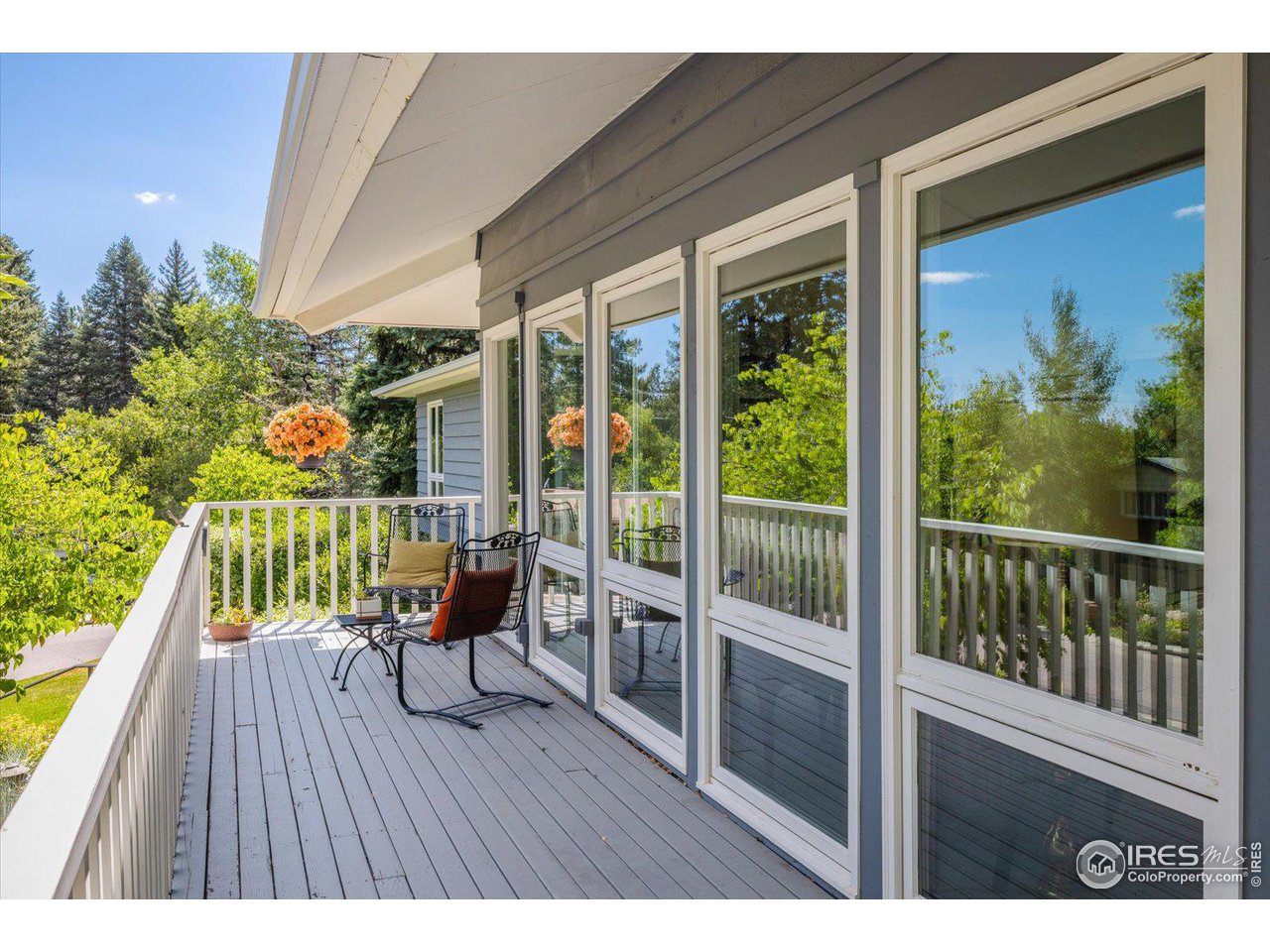 865 Willowbrook Road Boulder, CO 80302 - Photo 6 of 37 Great front balcony