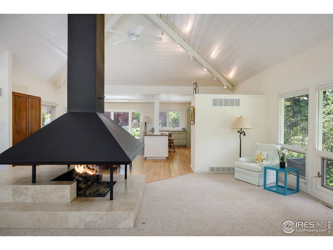 865 Willowbrook Road Boulder, CO 80302 - Photo 8 of 37