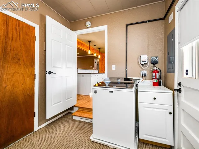 $389,900 | 506 Marquette Drive, Colorado Springs, CO 80911