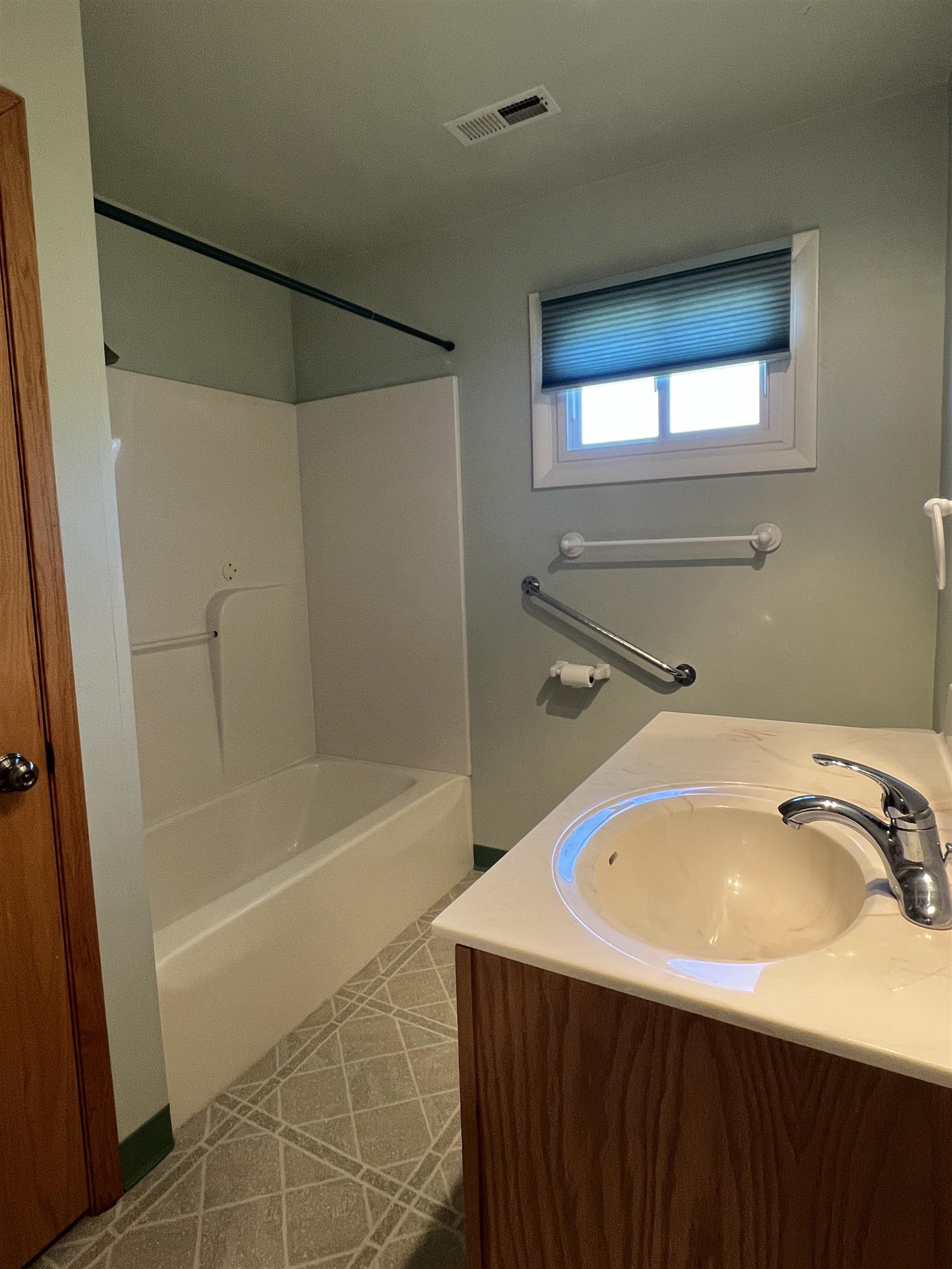 1760 West Fairview Road Freeport, IL 61032 - Photo 11 of 21 Gallery Image 11