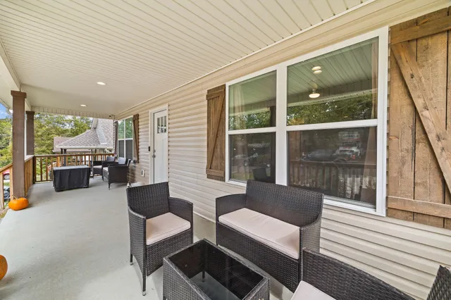 $324,900 | 103 C Oak Park Drive, Dickson, TN 37055