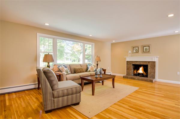 63 Dalton Road Concord, MA 01742 - Photo 8 of 30 Gallery Image 8