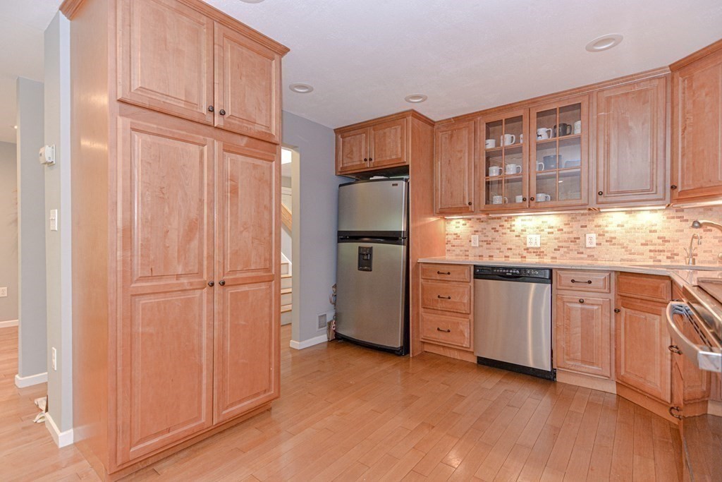 144 Pleasant Street, Unit 20 Walpole, MA 02032 - Photo 23 of 40