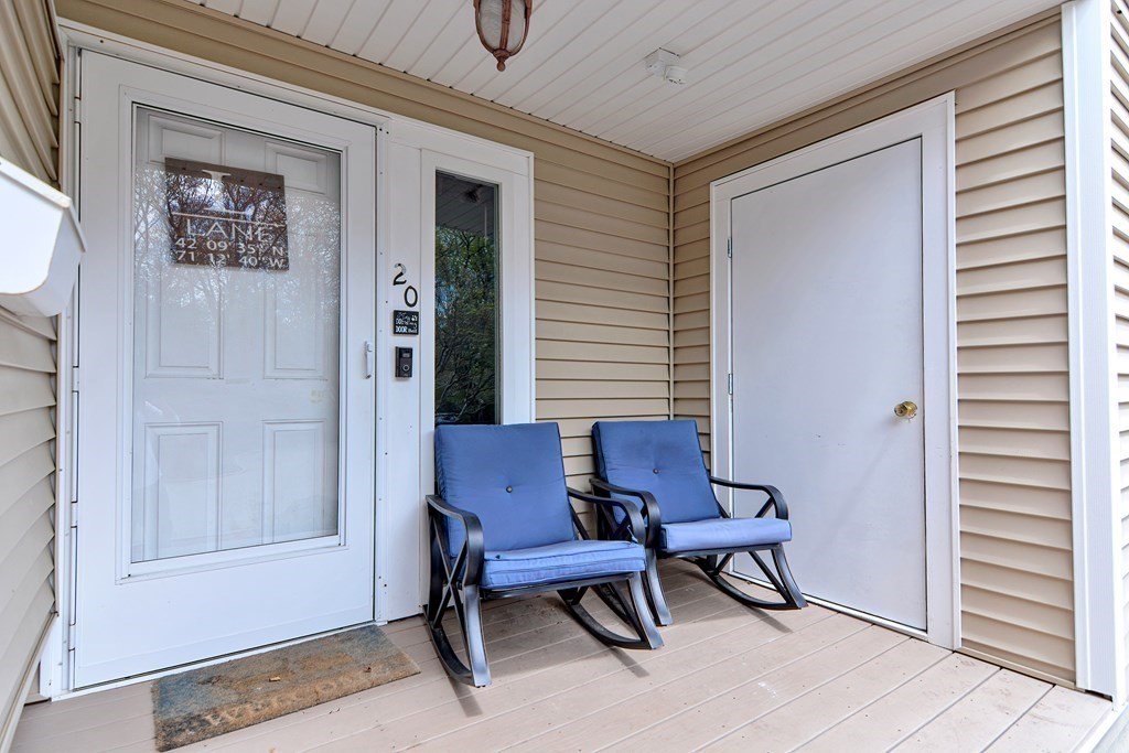 144 Pleasant Street, Unit 20 Walpole, MA 02032 - Photo 5 of 40