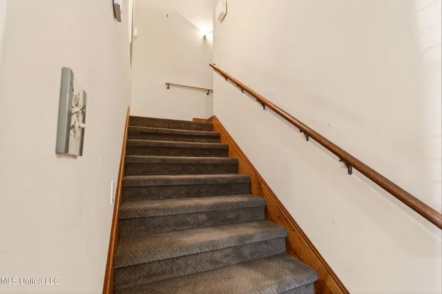 $595,000 | 217 Pine Grove Road, Picayune, MS 39466