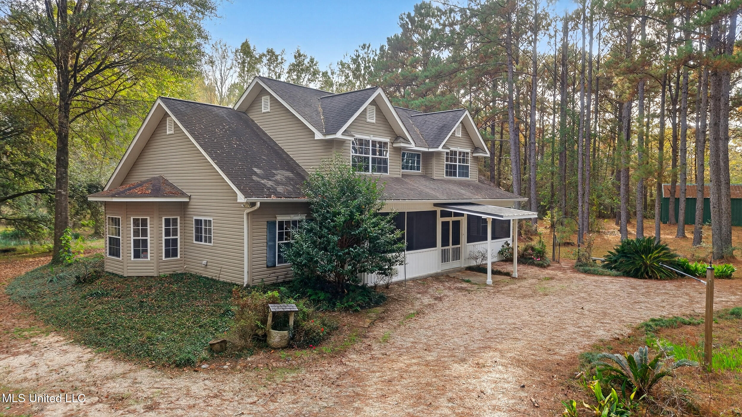 217 Pine Grove Road Picayune, MS 39466 - Photo 5 of 61 2_dji_20251126151200_0335_d-2